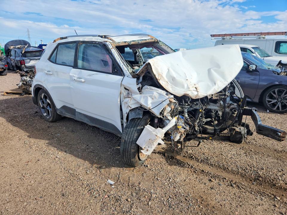 Photo 4 from auction – 2026 HYUNDAI VENUE with VIN KMHRC8A38TU433192