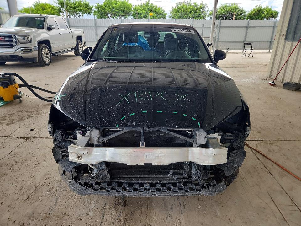 Photo 5 from auction – 2015 AUDI A3 with VIN WAUBFGFF0F1093758