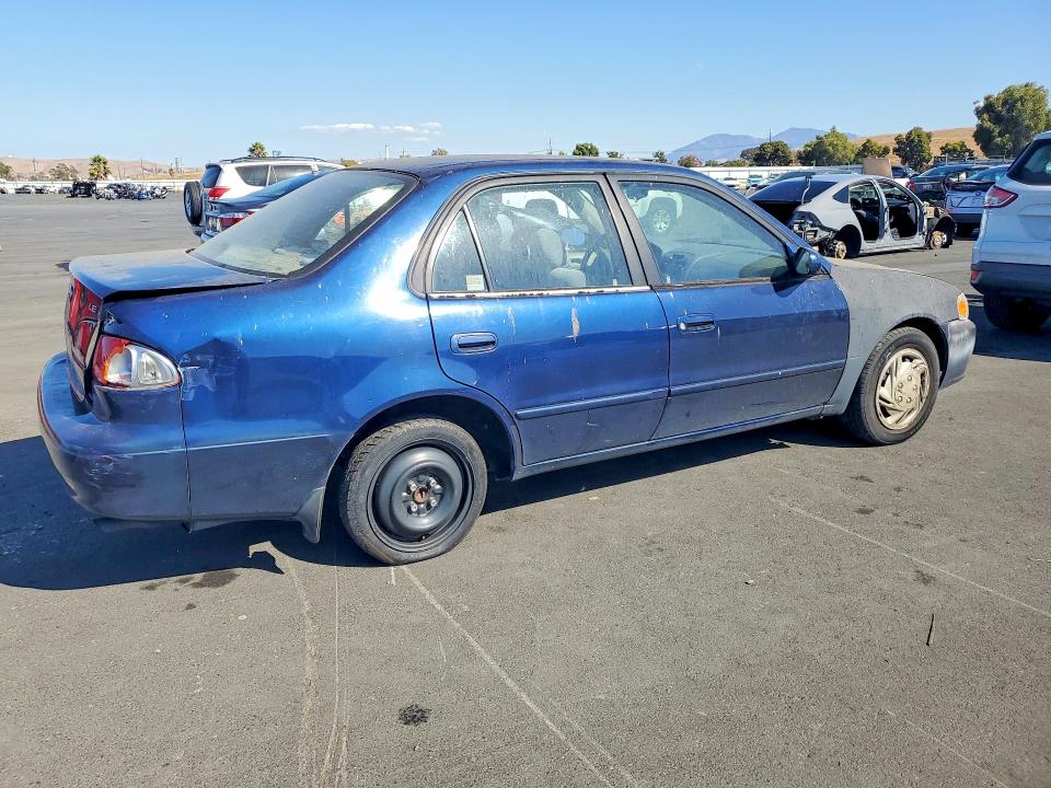 Фото 3 с аукциона – 2001 TOYOTA COROLLA с VIN 2T1BR12E91C465820