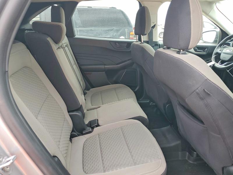 Photo 10 from auction – 2022 FORD ESCAPE with VIN 1FMCU0G64NUB21945