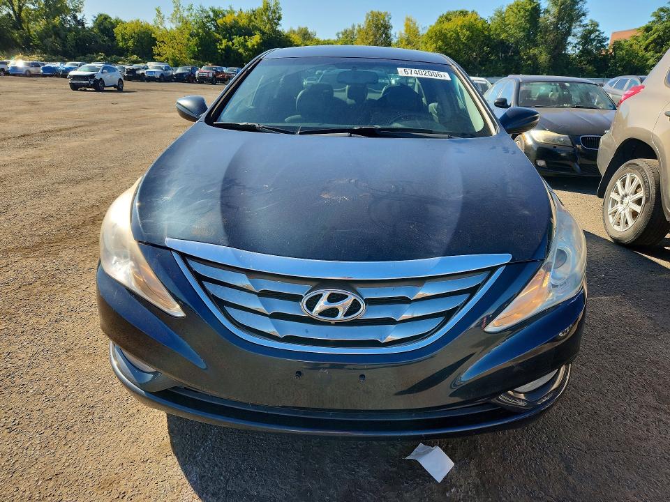 Photo 5 from auction – 2012 HYUNDAI SONATA with VIN 5NPEC4AC6CH336675