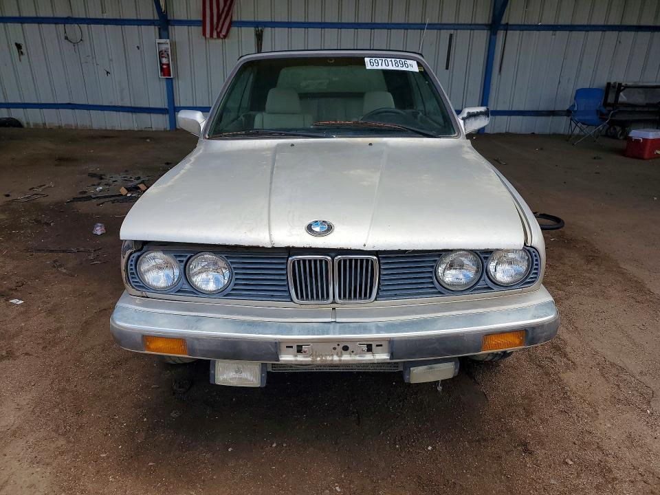 Photo 5 from auction – 1987 BMW 325 with VIN WBABB2303H1943660