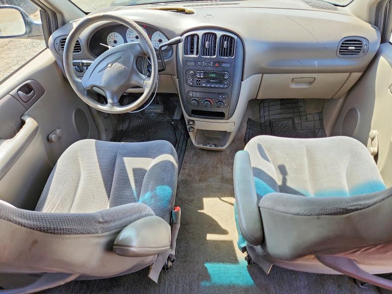 Photo 8 from auction – 2001 CHRYSLER VOYAGER with VIN 1C4GJ25B81B147237