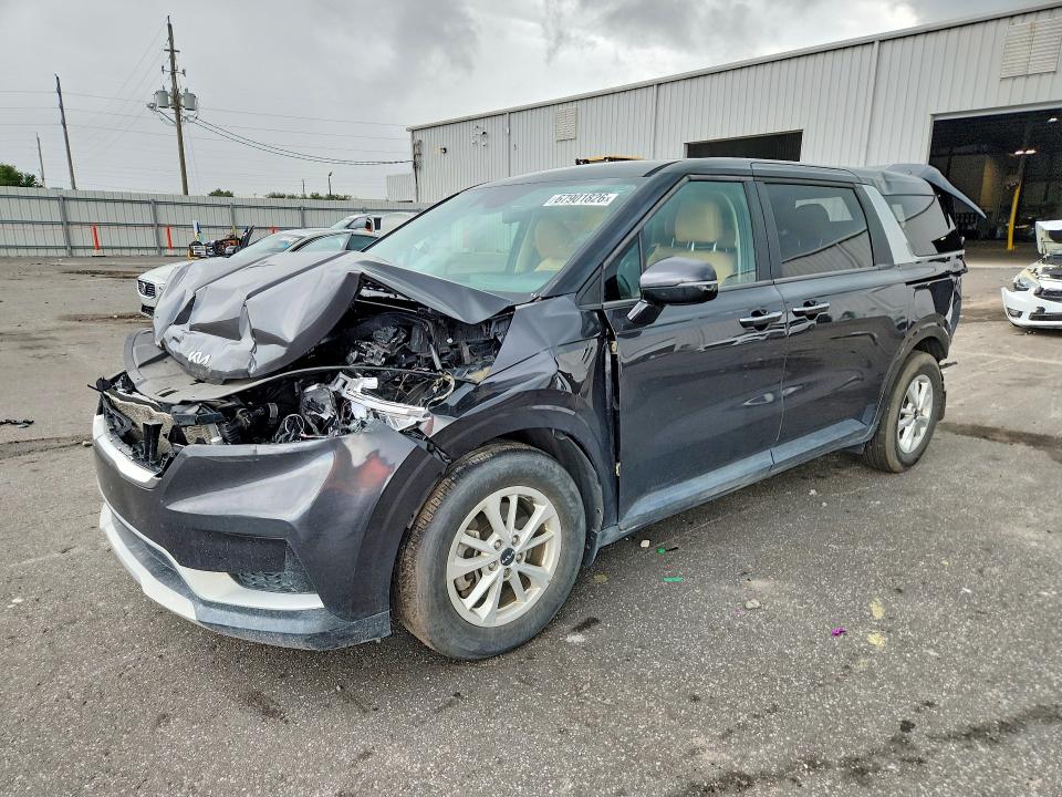 KIA CARNIVAL 2024 with VIN KNDNB4H30R6443023 - Photo from auction