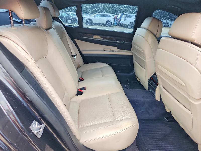 Photo 10 from auction – 2010 BMW 750 with VIN WBAKB8C59ACY63241
