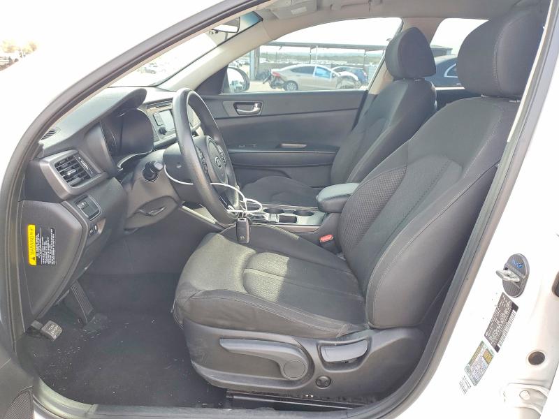 Снимка 7 от търг – 2016 KIA OPTIMA с VIN 5XXGT4L32GG072247