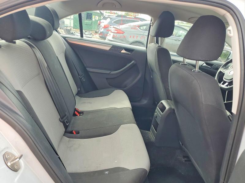 Photo 10 from auction – 2017 VOLKSWAGEN JETTA with VIN 3VW167AJ4HM412141