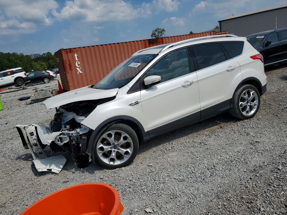 FORD ESCAPE 2016 with VIN 1FMCU0J97GUB43430 - Photo from auction