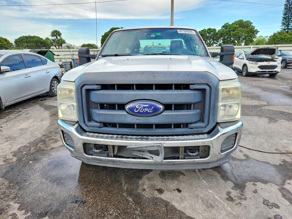 Photo 5 from auction – 2016 FORD F250 with VIN 1FT7X2A61GEA42392