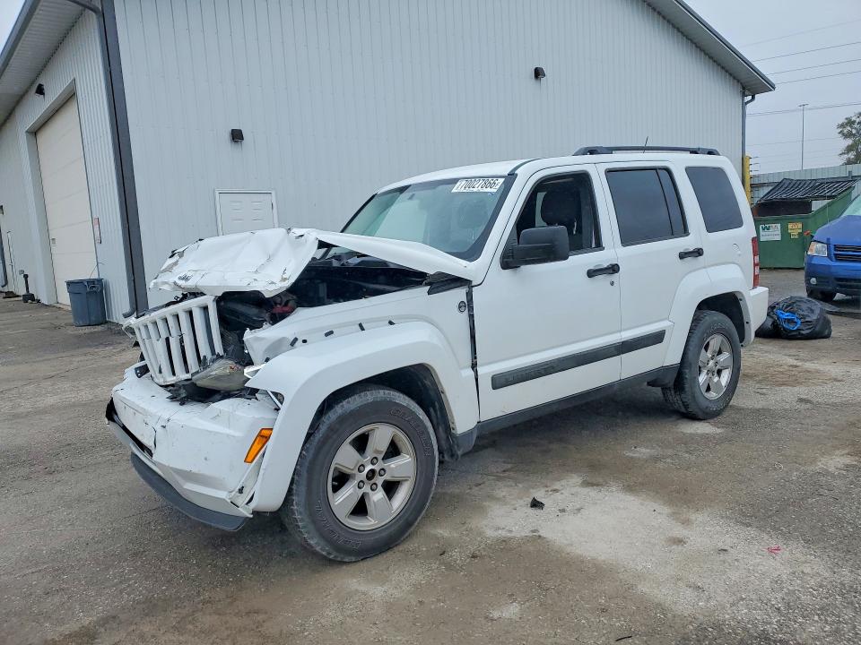 JEEP LIBERTY 2012 with VIN 1C4PJMAK1CW102461 - Photo from auction