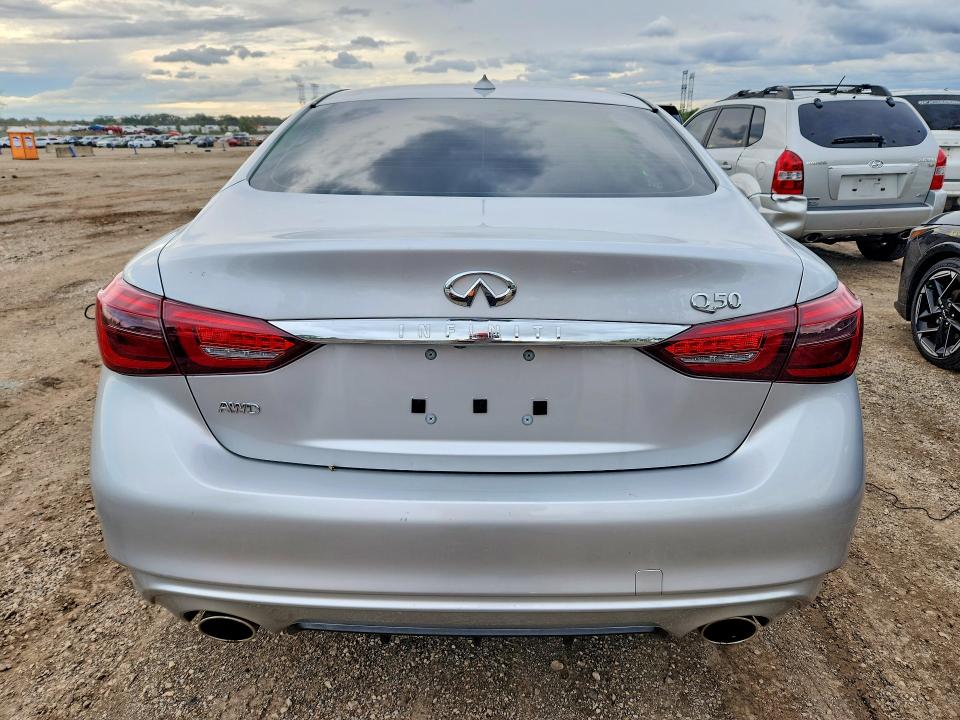 Снимка 6 от търг – 2019 INFINITI Q50 с VIN JN1EV7AR3KM557027