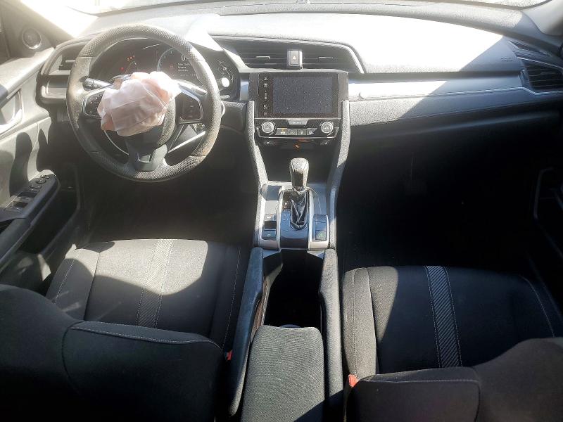 Снимка 8 от търг – 2018 HONDA CIVIC с VIN 2HGFC2F57JH003797