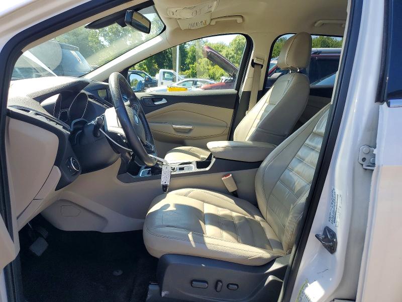 Foto 7 de la subasta – 2017 FORD ESCAPE con VIN 1FMCU9J97HUE18414