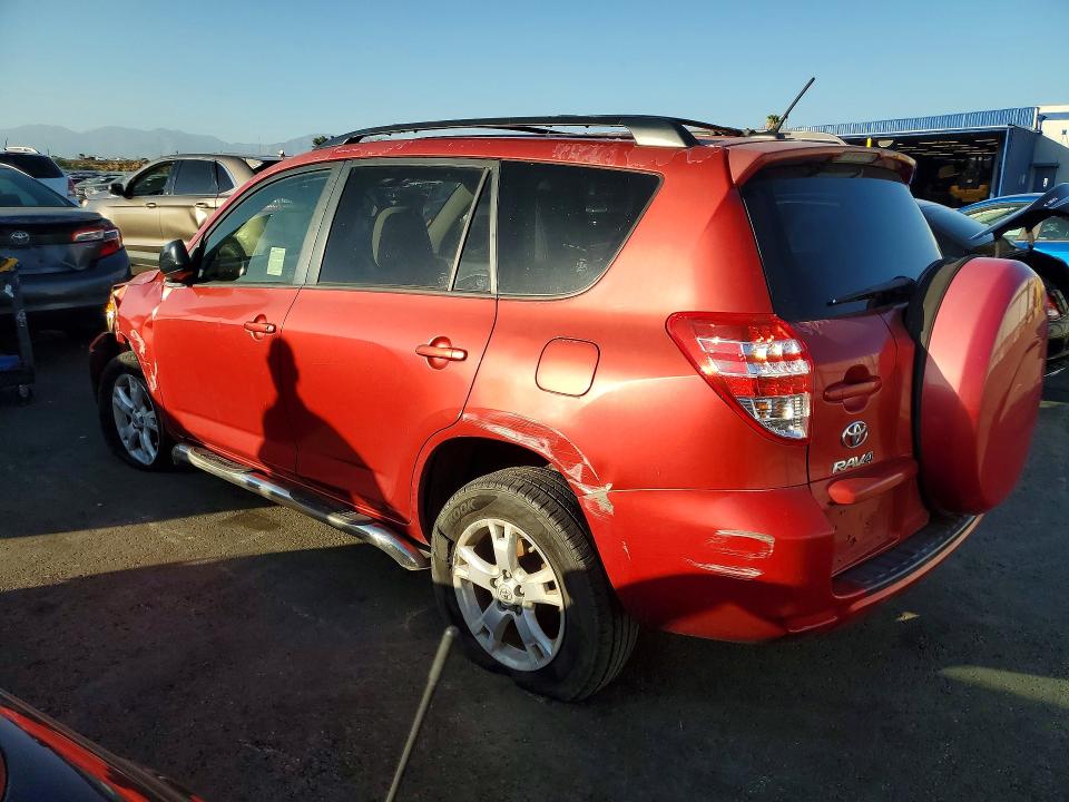 Снимка 2 от търг – 2012 TOYOTA RAV4 с VIN JTMZF4DV3C5046853