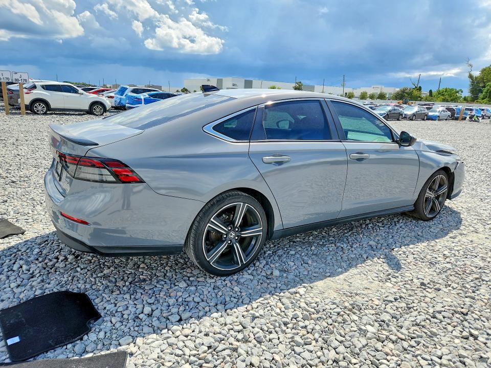 Photo 3 from auction – 2024 HONDA ACCORD with VIN 1HGCY2F52RA088577
