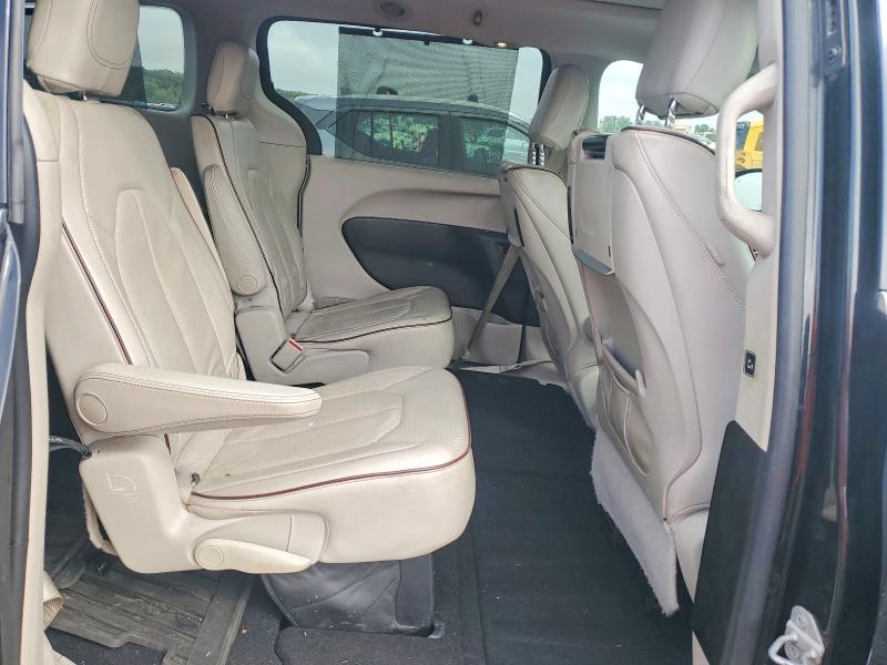 Photo 11 from auction – 2017 CHRYSLER PACIFICA with VIN 2C4RC1GG1HR550915