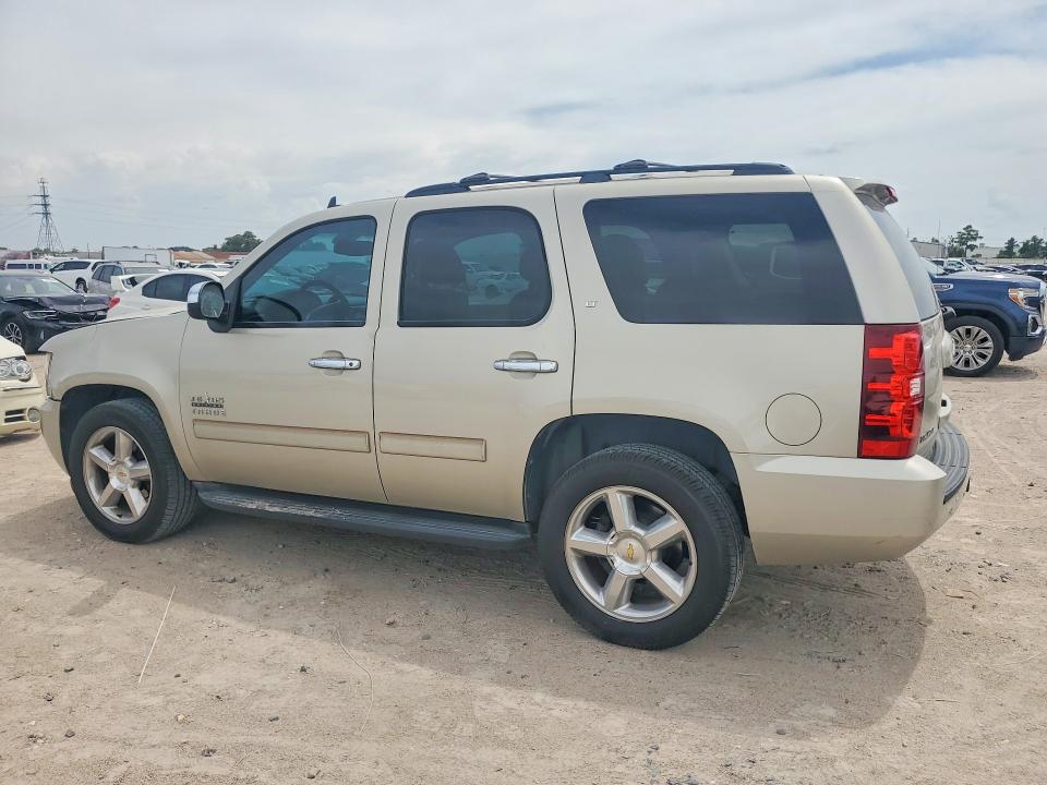 Photo 2 from auction – 2013 CHEVROLET TAHOE with VIN 1GNSCBE03DR192091
