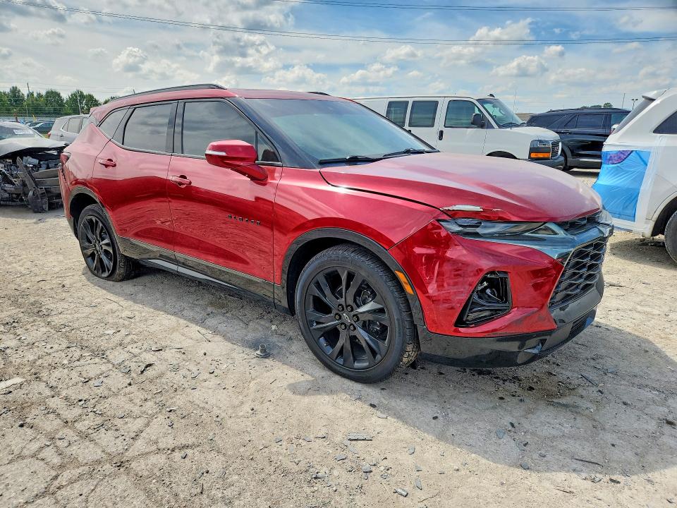 Photo 4 from auction – 2021 CHEVROLET BLAZER with VIN 3GNKBKRS7MS555987