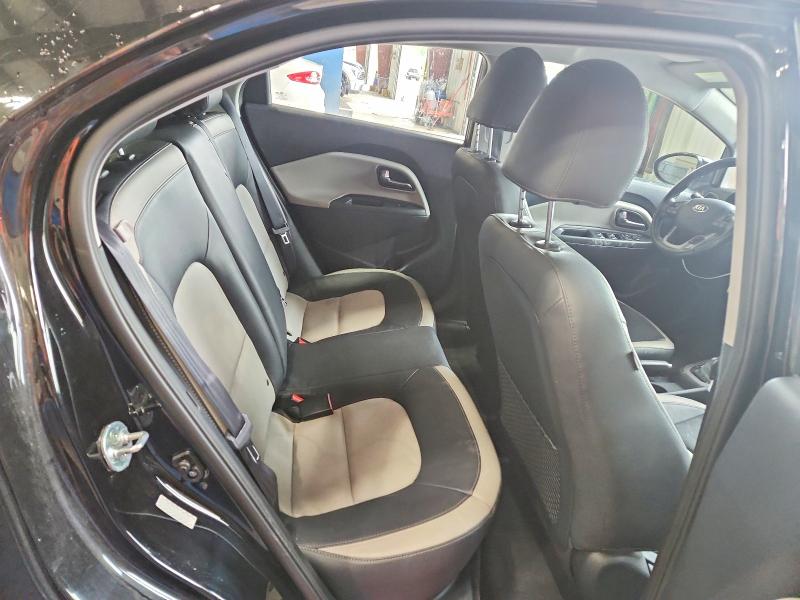 Photo 10 from auction – 2017 KIA RIO 5-DOOR with VIN KNADN5A34H6011064