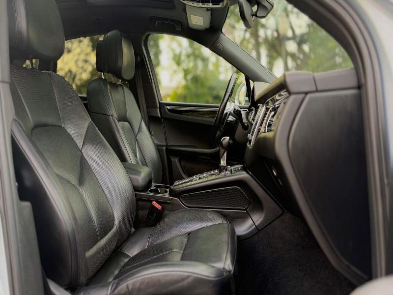 Zdjęcie 7 z aukcji – 2017 PORSCHE MACAN z VIN WP1AB2A56HLB10242