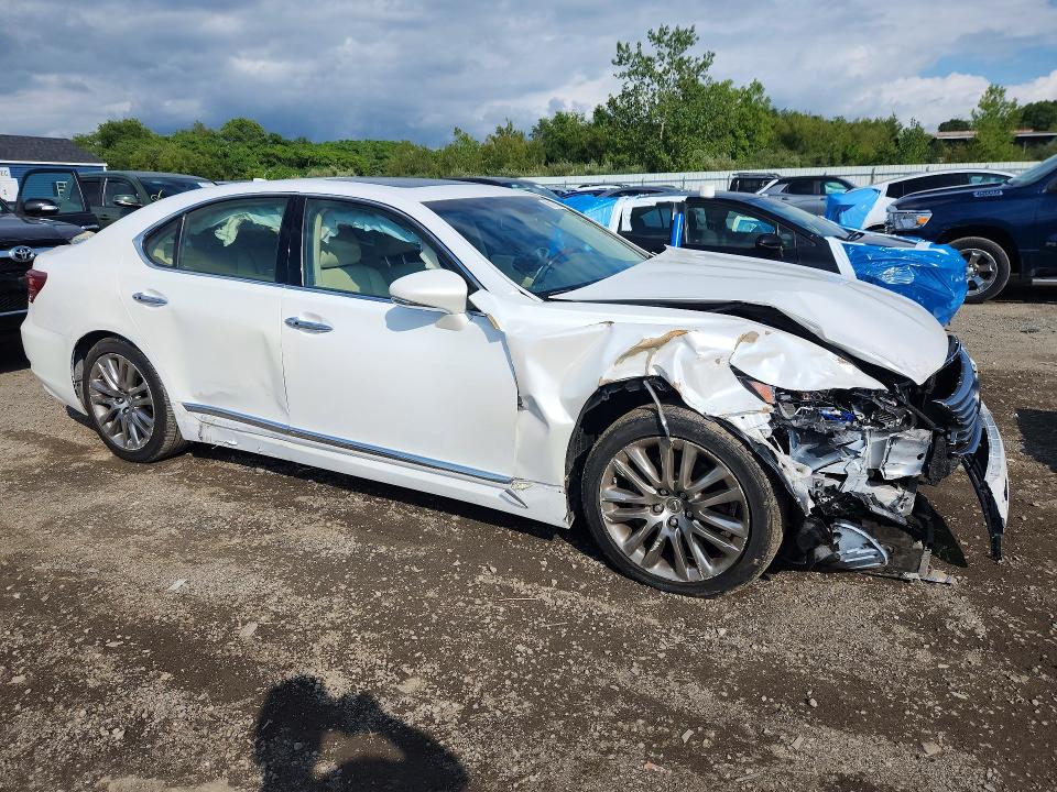 Фото 4 с аукциона – 2017 LEXUS LS с VIN JTHBL5EFXH5143920