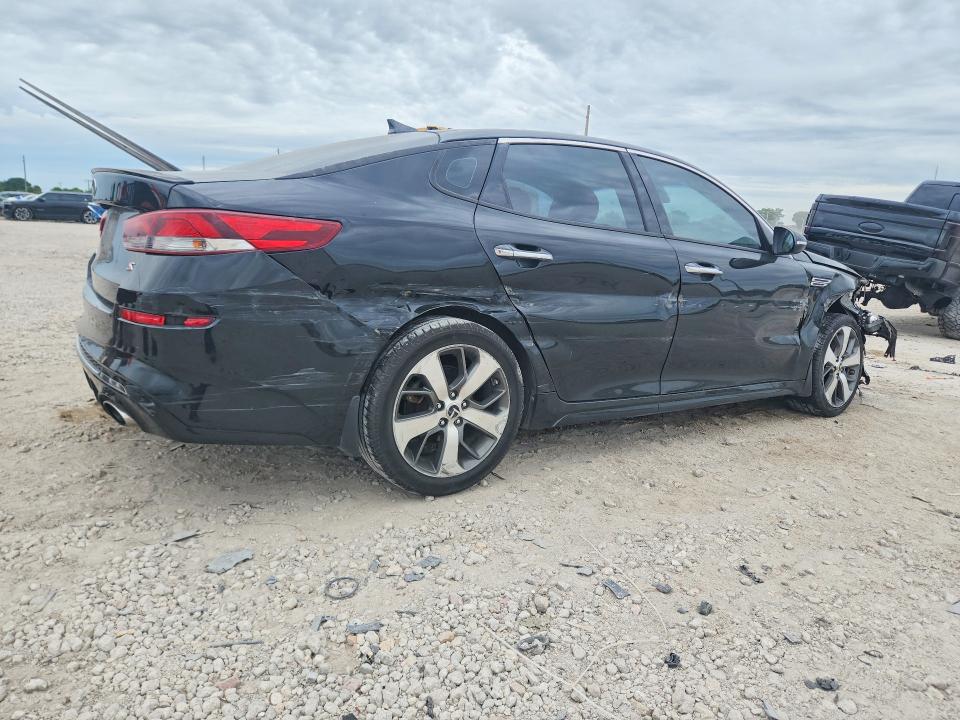 Photo 3 from auction – 2019 KIA OPTIMA with VIN 5XXGT4L38KG366101