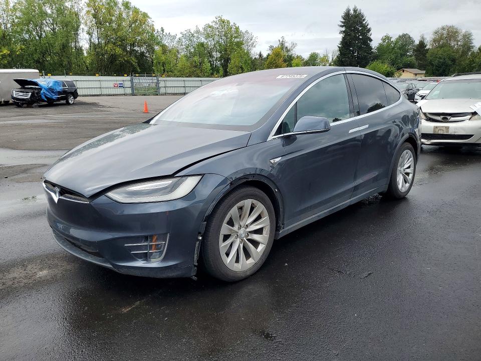 2016 TESLA MODEL X - Търг №67245376