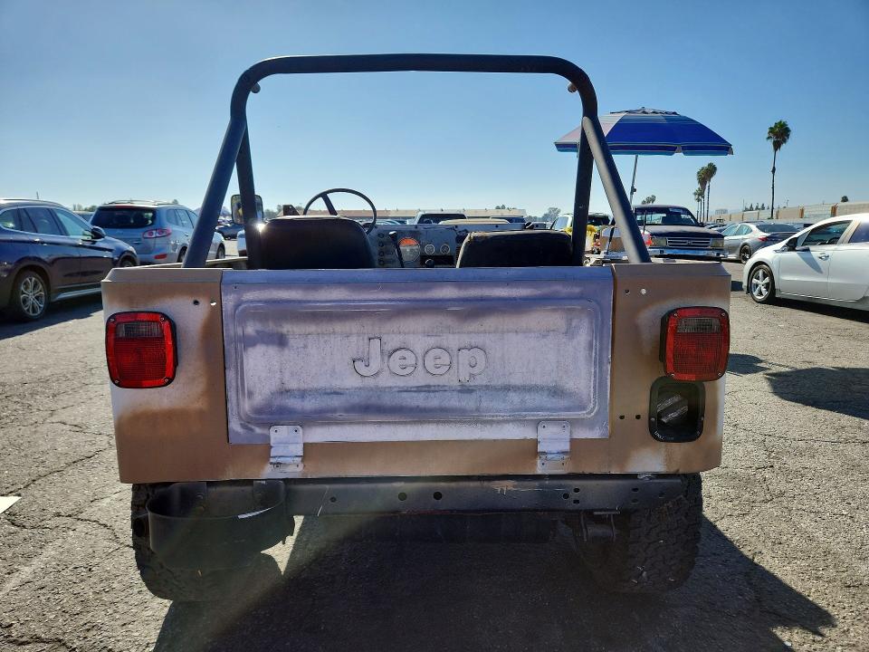 Photo 6 from auction – 1983 JEEP JEEP with VIN 1JCCN87A0DT059225