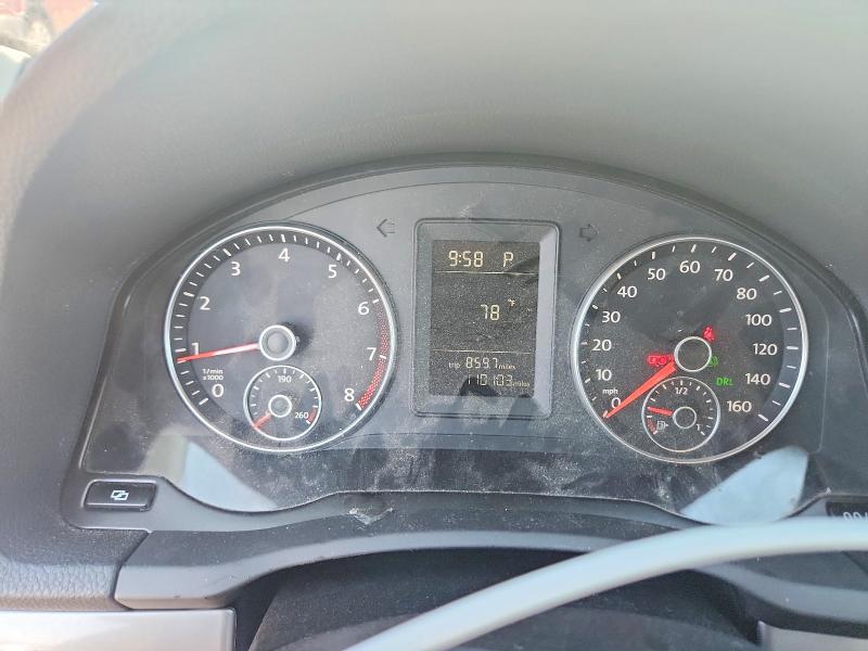 Photo 9 from auction – 2010 VOLKSWAGEN JETTA with VIN 3VWJX7AJ4AM001874