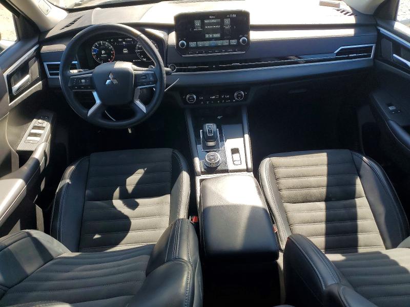 Photo 8 from auction – 2024 MITSUBISHI OUTLANDER with VIN JA4J4VA86RZ010139