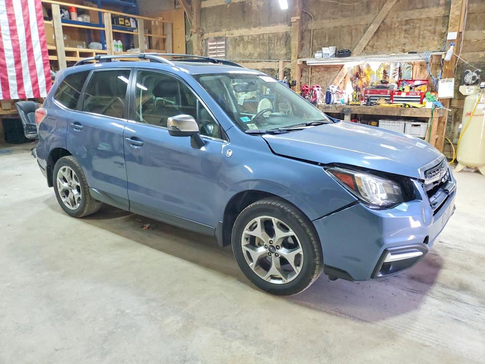 Photo 4 from auction – 2018 SUBARU FORESTER with VIN JF2SJAWC5JH533608