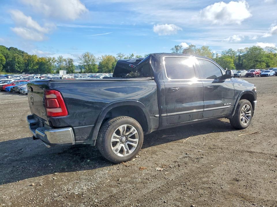 Снимка 3 от търг – 2024 RAM 1500 с VIN 1C6SRFHT5RN162567