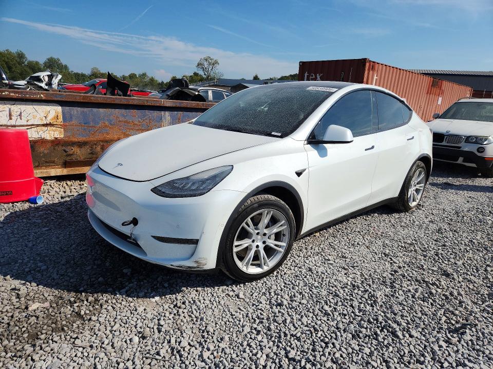 TESLA MODEL Y 2021 with VIN 5YJYGDEE2MF138625 - Photo from auction