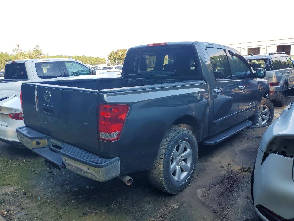 Photo 3 from auction – 2012 NISSAN TITAN with VIN 1N6AA0EC2CN310028