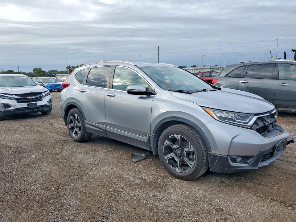 Фото 4 с аукциона – 2019 HONDA CR-V с VIN 7FARW1H95KE012233