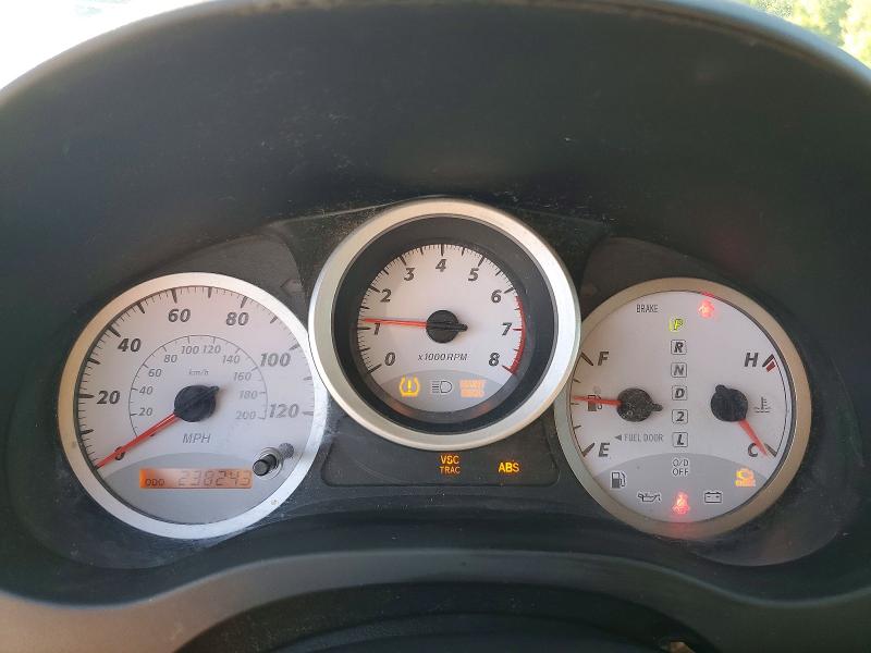 Photo 9 from auction – 2005 TOYOTA RAV4 with VIN JTEHD20VX50045593
