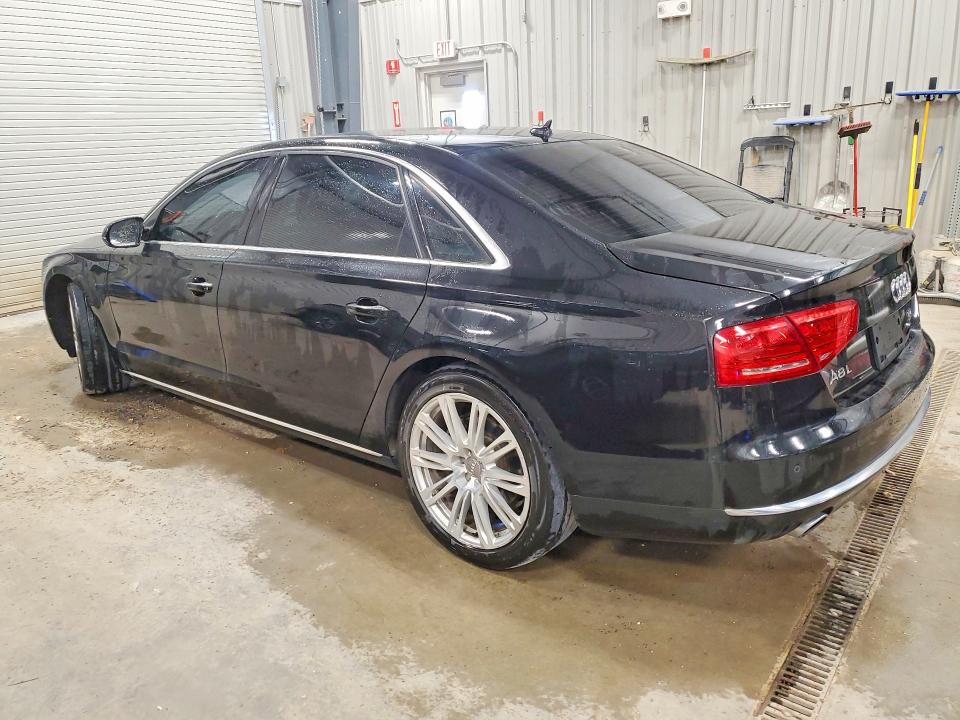 Photo 2 from auction – 2014 AUDI A8 with VIN WAURMAFD7EN000886