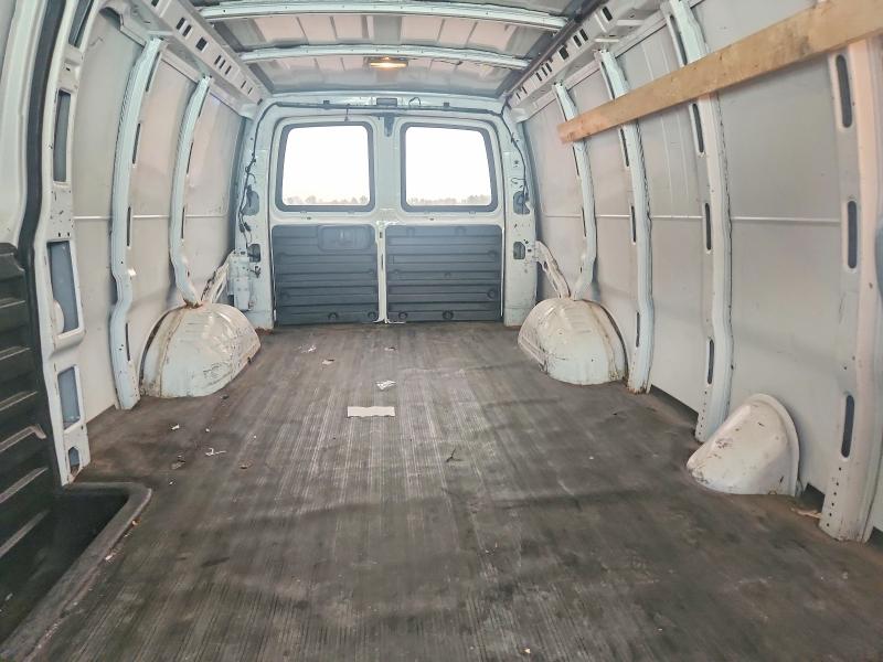 Photo 10 from auction – 2010 CHEVROLET EXPRESS G3500 with VIN 1GC2GUBA2A1131556