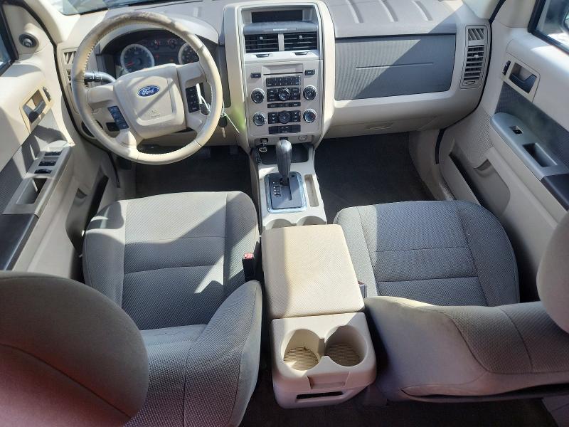 Zdjęcie 8 z aukcji – 2009 FORD ESCAPE z VIN 1FMCU93G99KC10382