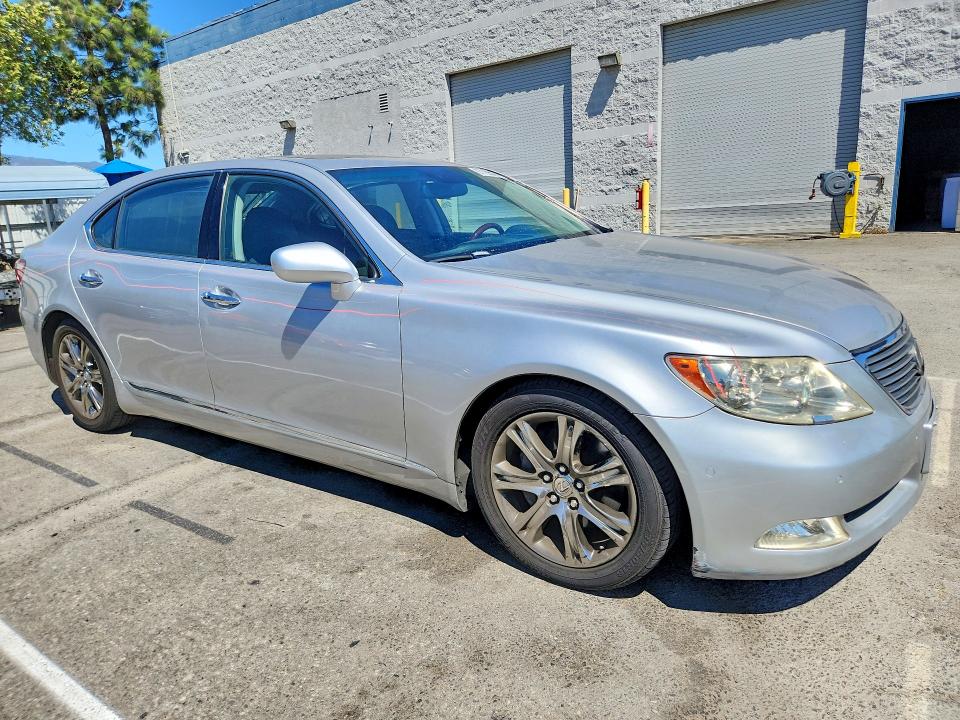 Photo 4 from auction – 2008 LEXUS LS with VIN JTHGL46FX85020942