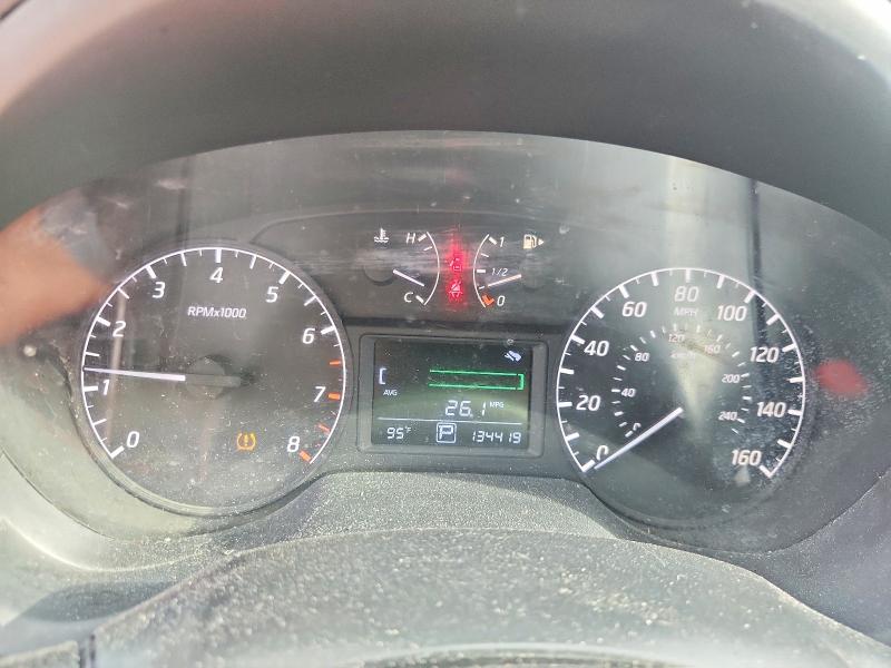 Photo 9 from auction – 2015 NISSAN SENTRA with VIN 3N1AB7AP1FY380938
