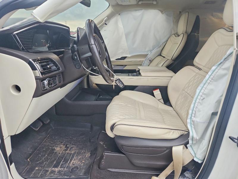 Photo 7 from auction – 2021 LINCOLN NAVIGATOR with VIN 5LMJJ2TT8MEL11888