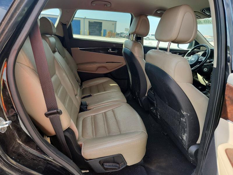 Photo 11 from auction – 2016 KIA SORENTO with VIN 5XYPHDA58GG018310