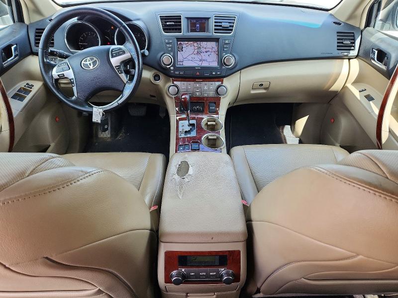 Photo 8 from auction – 2012 TOYOTA HIGHLANDER with VIN 5TDDK3EH8CS172810