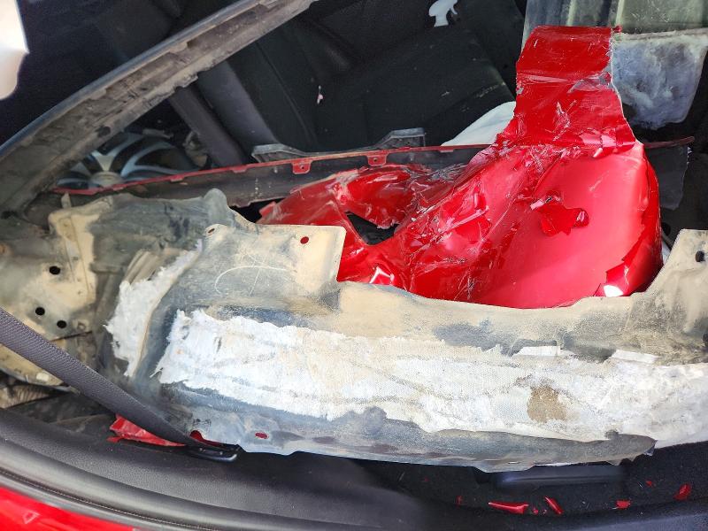 Photo 13 from auction – 2016 TOYOTA RAV4 with VIN 2T3ZFREV0GW263724