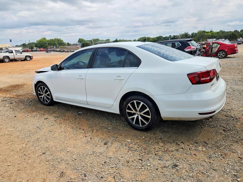 Photo 2 from auction – 2017 VOLKSWAGEN JETTA with VIN 3VWDB7AJ9HM265078