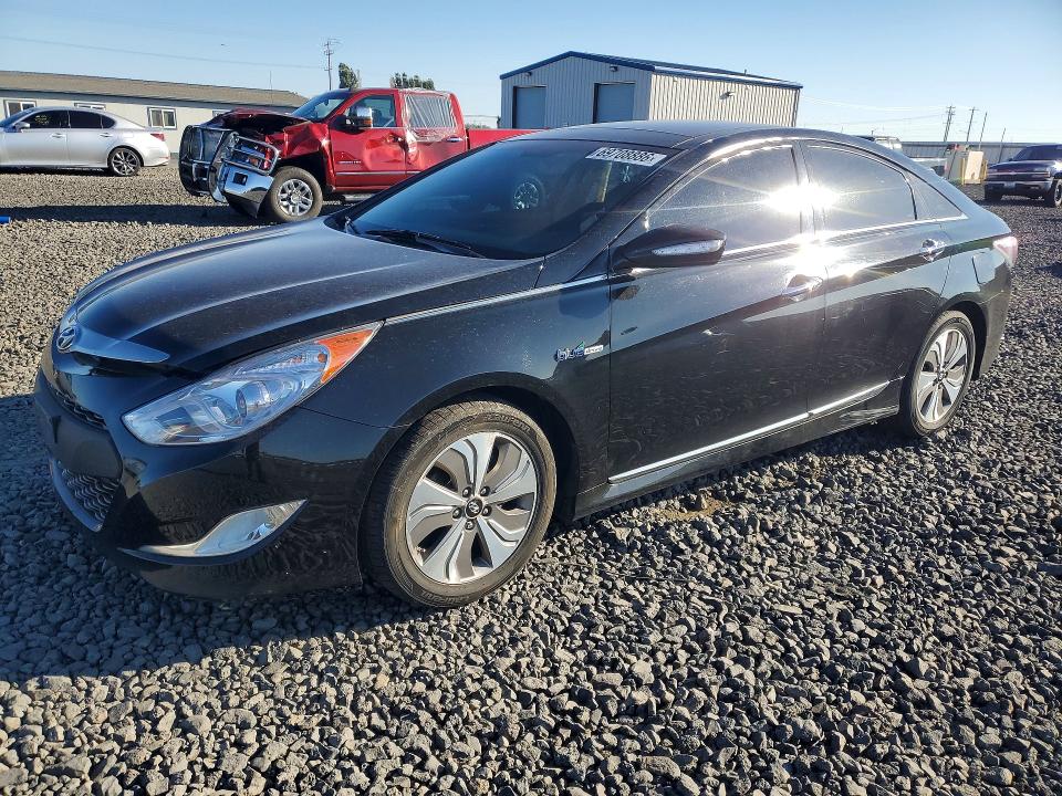 Photo 1 from auction – 2015 HYUNDAI SONATA HYBRID with VIN KMHEC4A49FA123624