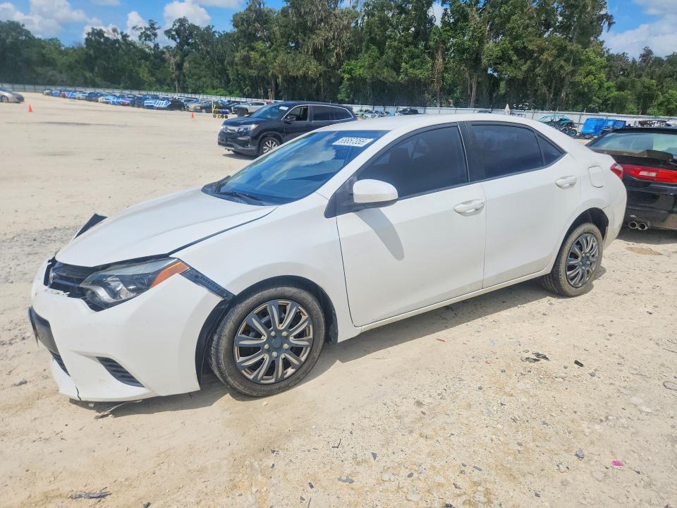 TOYOTA COROLLA 2015 с VIN 5YFBURHE4FP279078 - Снимка от търг