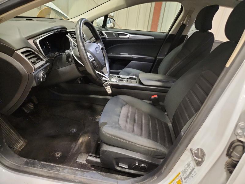 Photo 7 from auction – 2019 FORD FUSION with VIN 3FA6P0LU6KR278463