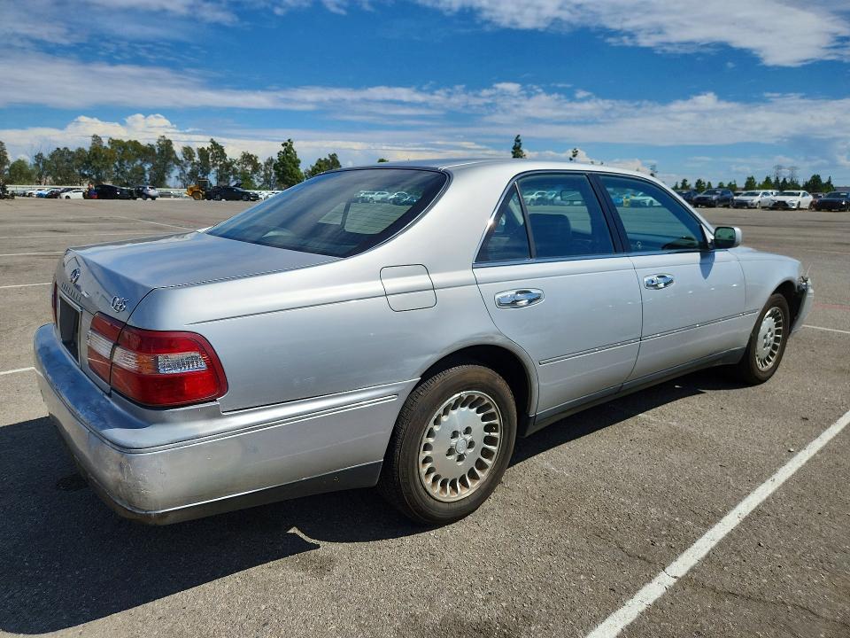 Снимка 3 от търг – 1998 INFINITI Q45 с VIN JNKBY31A8WM500885